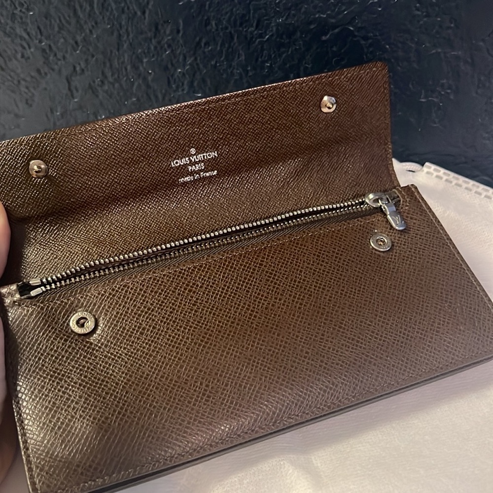 Like New Authentic Louis Vuitton Wallet Brown Saffiano Leather Italian - Picture 3 of 16